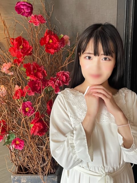 片平　ゆり
